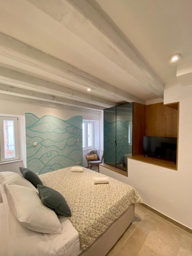 House Malena - Rooms Вис Екстериор снимка